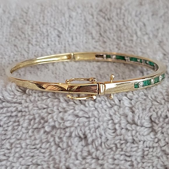 14K Gold Diamond and Emerald Bangle Bracelet - make an offer - Picture 7 of 15